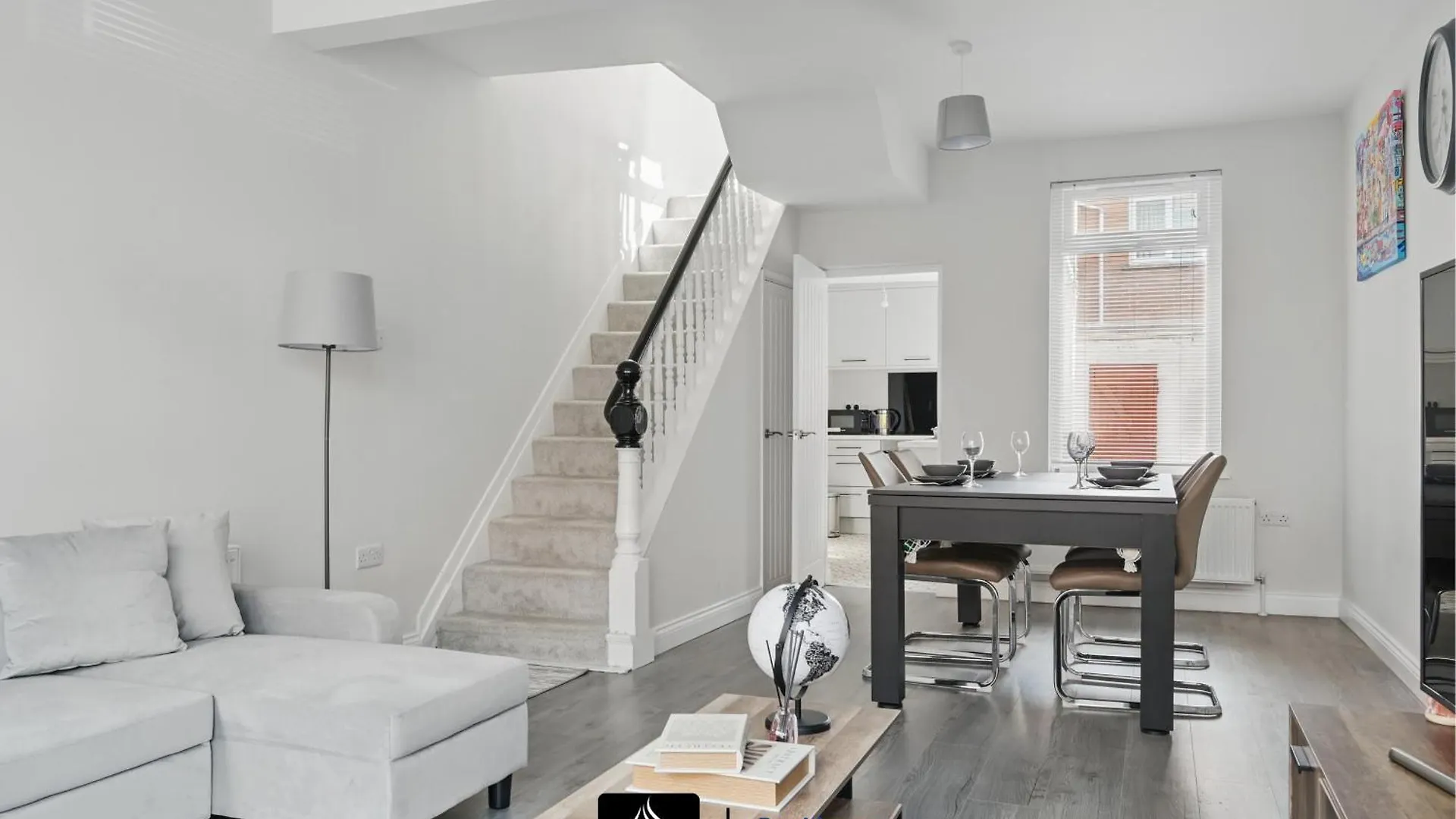 펜션 2 Bed House By Boyeilles Apartments Short Lets & Serviced Accommodation Belfast With Pool Table & Free Parking 영국