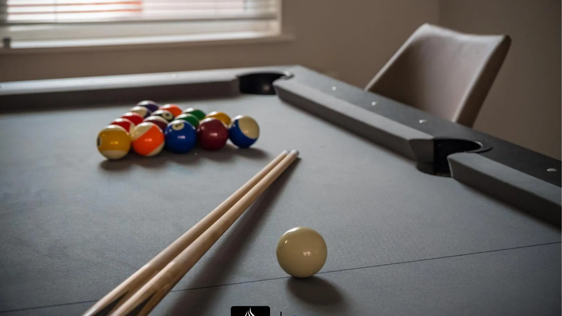 2 Bed House By Boyeilles Apartments Short Lets & Serviced Accommodation Belfast With Pool Table & Free Parking Casa vacanze