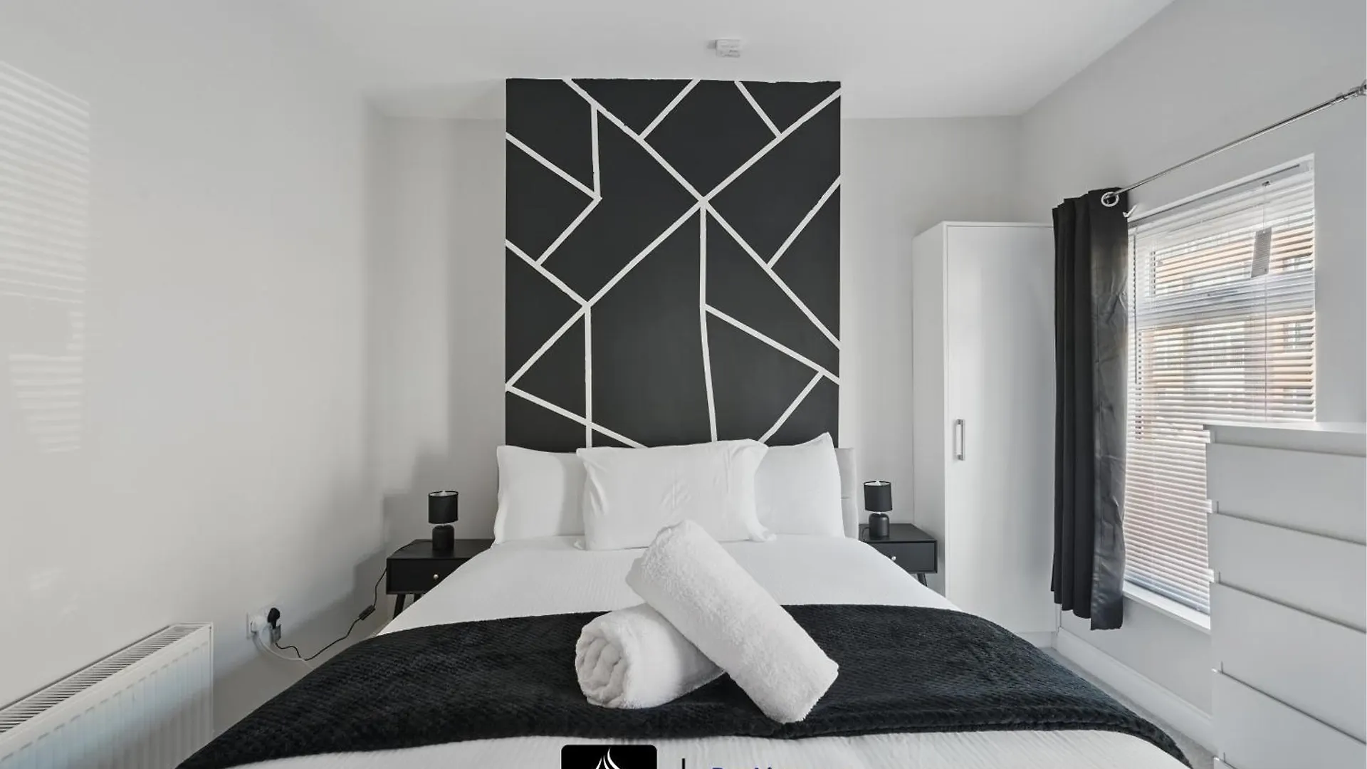 Casa vacanze 2 Bed House By Boyeilles Apartments Short Lets & Serviced Accommodation Belfast With Pool Table & Free Parking